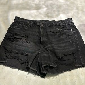 American Eagle Mom shorts